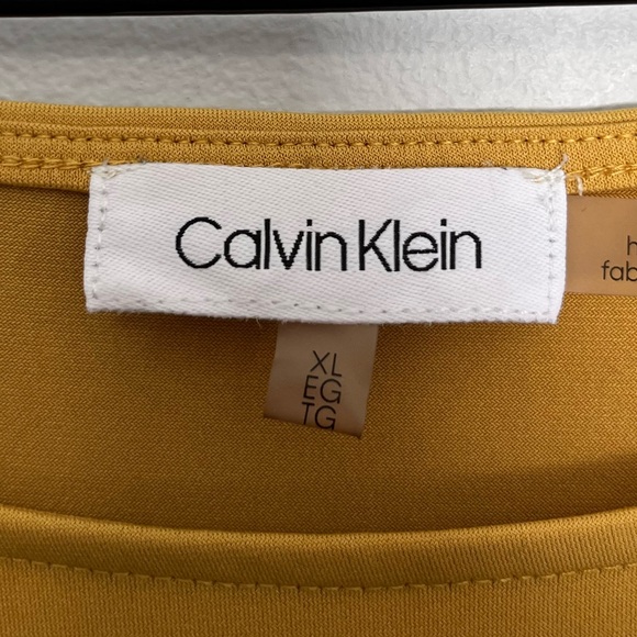 Calvin Klein Women's Mustard Top Size XL - Picture 4 of 6